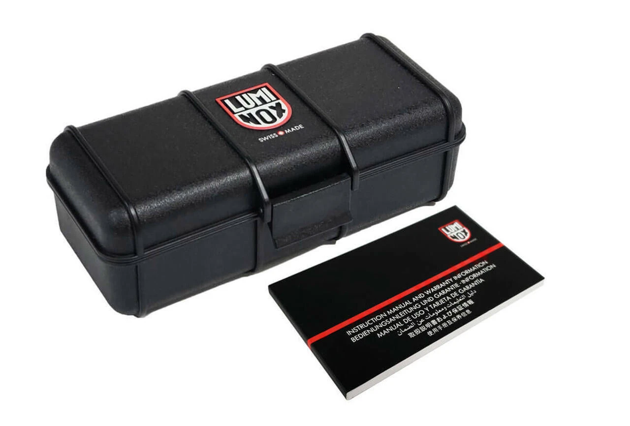 LUMINOX Scott Cassell Deep Dive 45MM Quartz Men's Watch XS.1551 3 LUMINOX Scott Cassell Deep Dive 45MM Quartz Men's Watch XS.1551 - Image 3