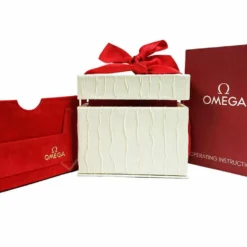 OMEGA Constellation QUADRELLA 25.3MM WHT Dial Women's Watch 1584.79.00/15847900 9 OMEGA Constellation QUADRELLA 25.3MM WHT Dial Women's Watch 1584.79.00/15847900 -Movado shop omega watches omega constellation quadrella 25.3mm wht dial womens watch 1584.79.0015847900 57609.1681416100